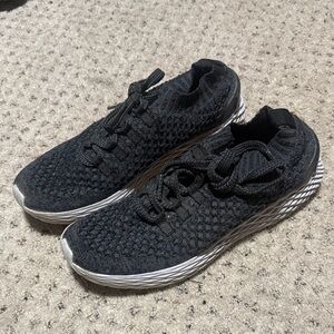 Black Knit Sneakers NoBull size 9 women